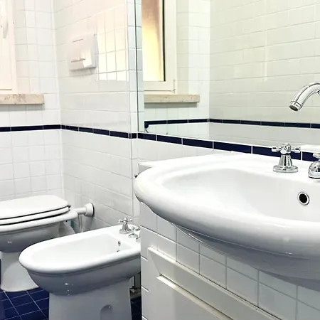Numana, Nuova Con Giardino N183 Appartement *