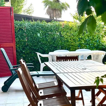 Numana, Nuova Con Giardino N183 Апартаменты *